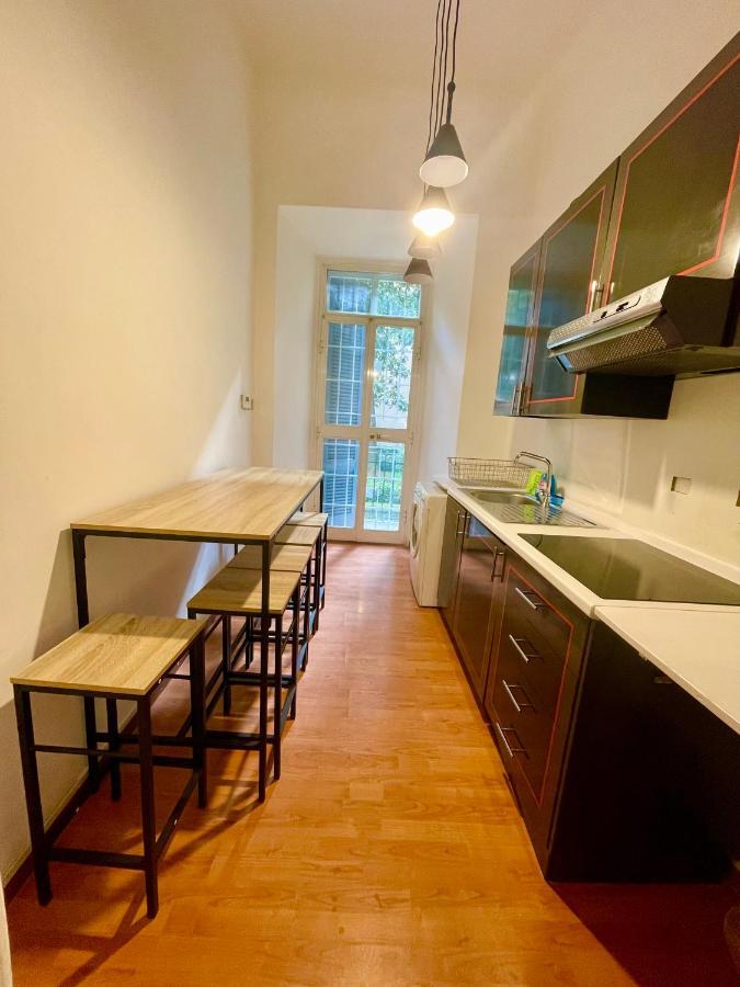 Apartamento Parisa House Roma Exterior foto