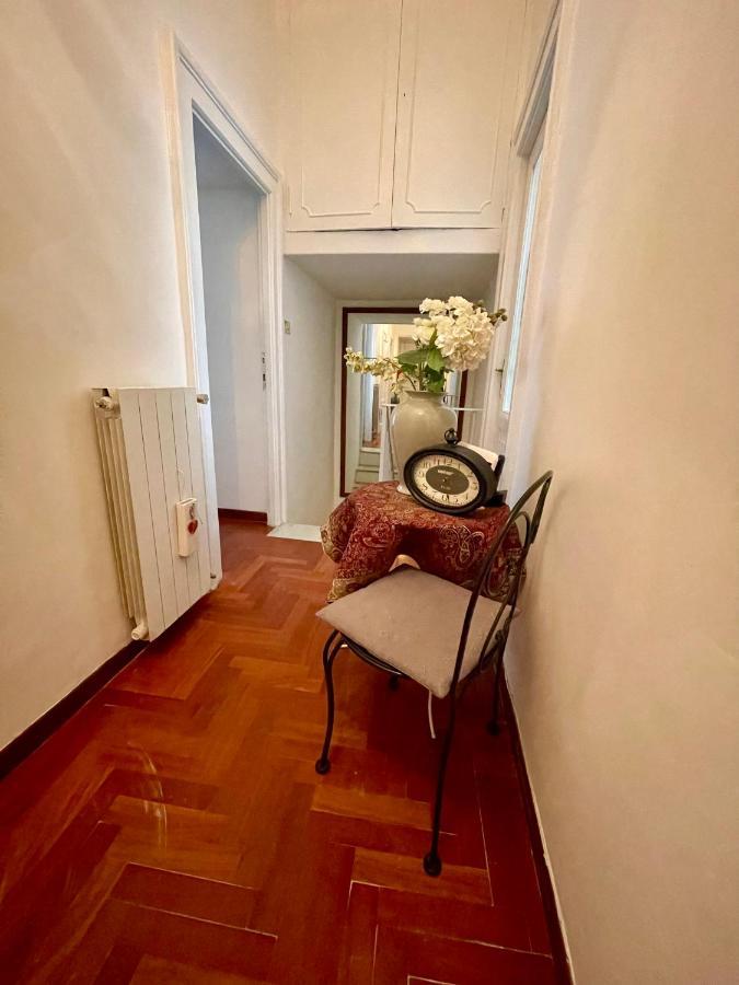 Apartamento Parisa House Roma Exterior foto